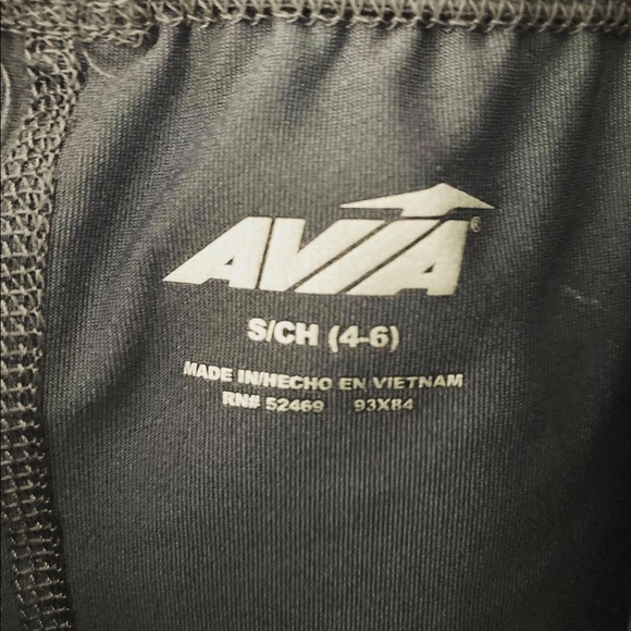 Small grey workout shorts, Avia brand - Picture 4 of 4